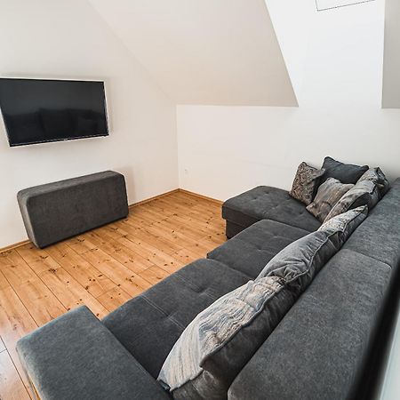 Apartments Rozalija Preddvor Rom bilde