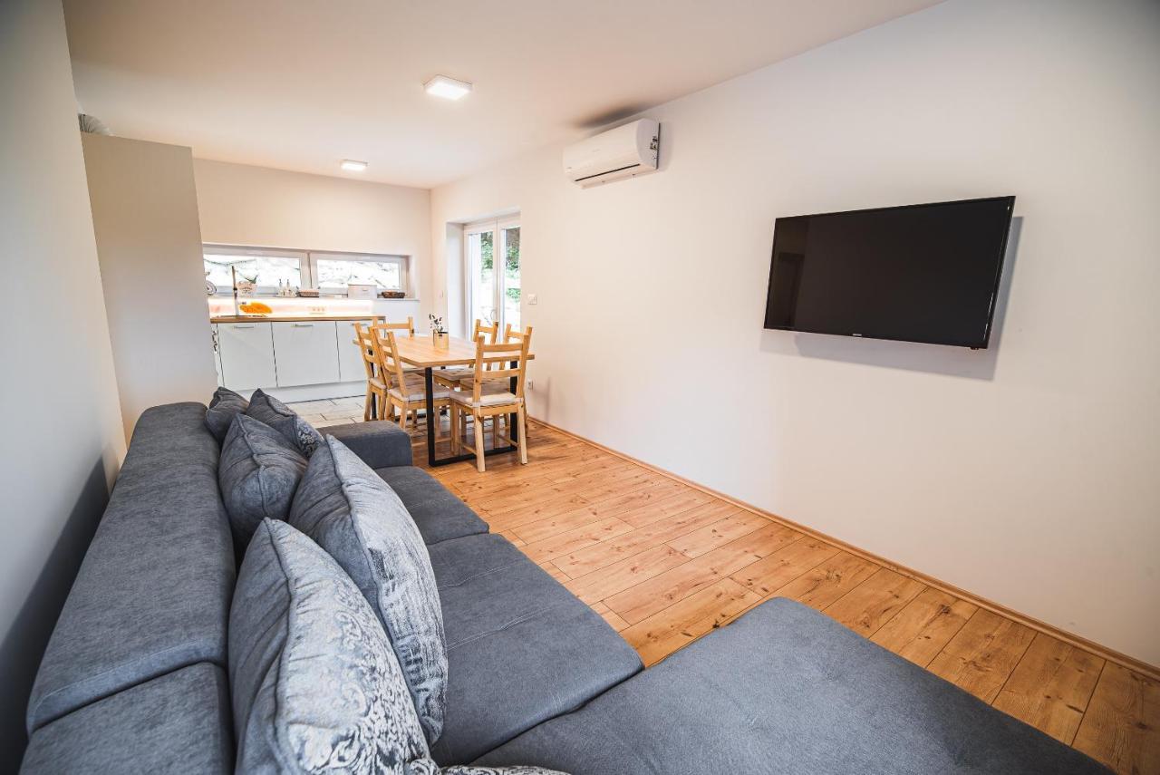 Apartments Rozalija Preddvor Eksteriør bilde