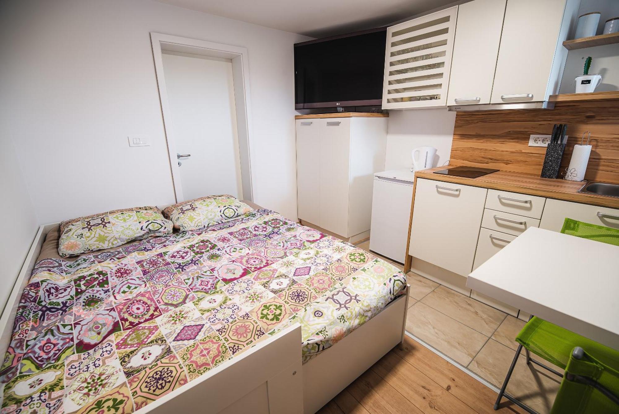 Apartments Rozalija Preddvor Rom bilde